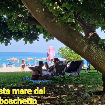 דירות Santa Caterina Dello Ionio Marina Nina'S House 3 , A 300 Metri Dal Mare מראה חיצוני תמונה